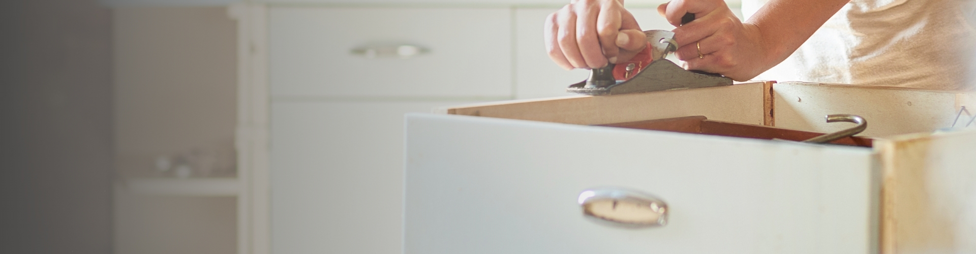 How to Upcycle Second Hand Furniture 