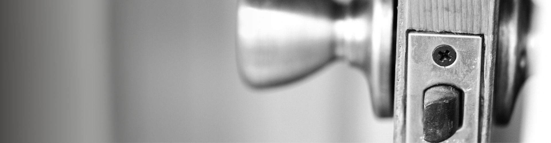 How to Select Door Latches | Door Latch Sizes